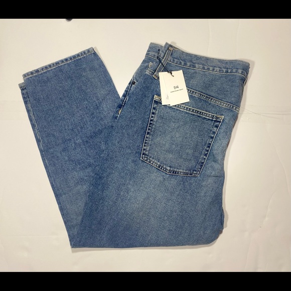 Something Navy High Rise Cigarette Ankle Slightly Distressed Jean NWT Size 18/34 - Picture 3 of 16